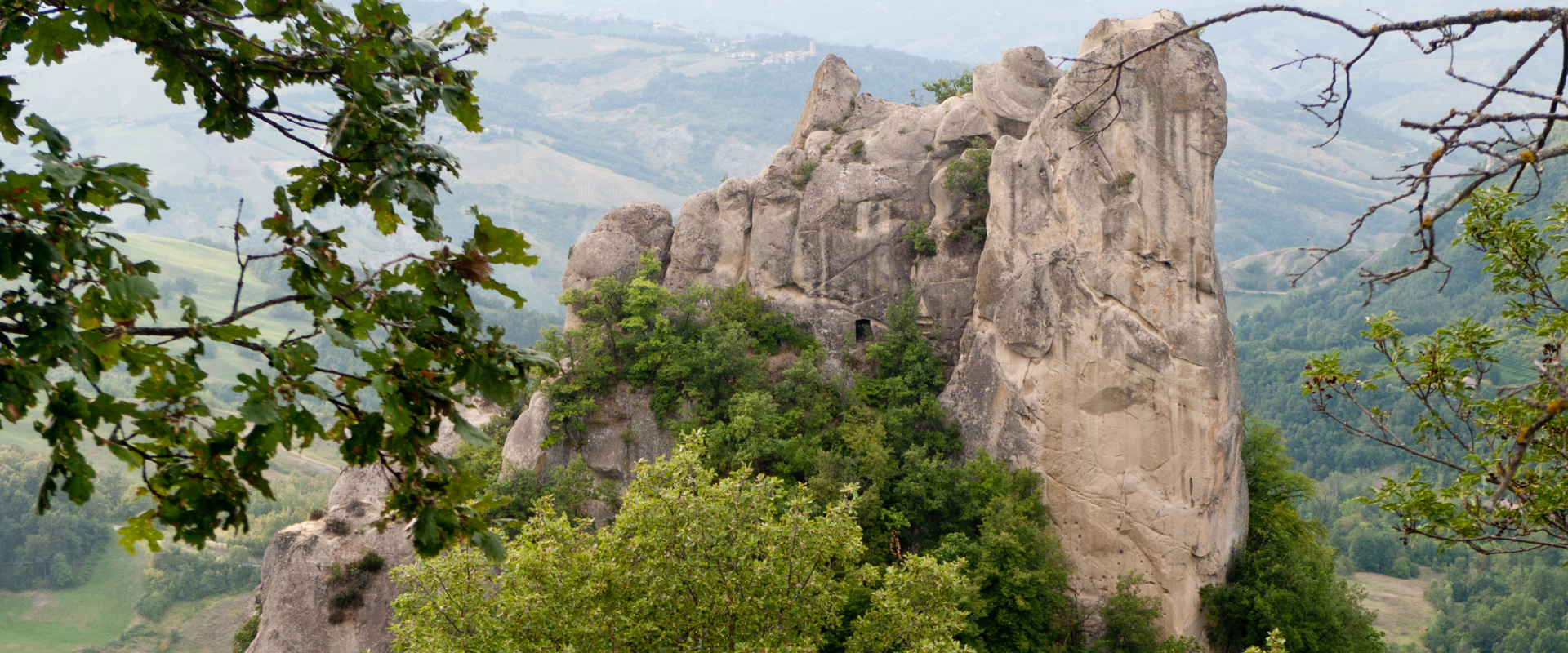 Sasso della Croce – Giro ad anello tra i Sassi di Roccamalatina e di Sant’Andreagente della Riva